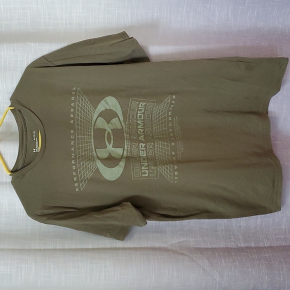UA SHIRT - Picture 1 of 4